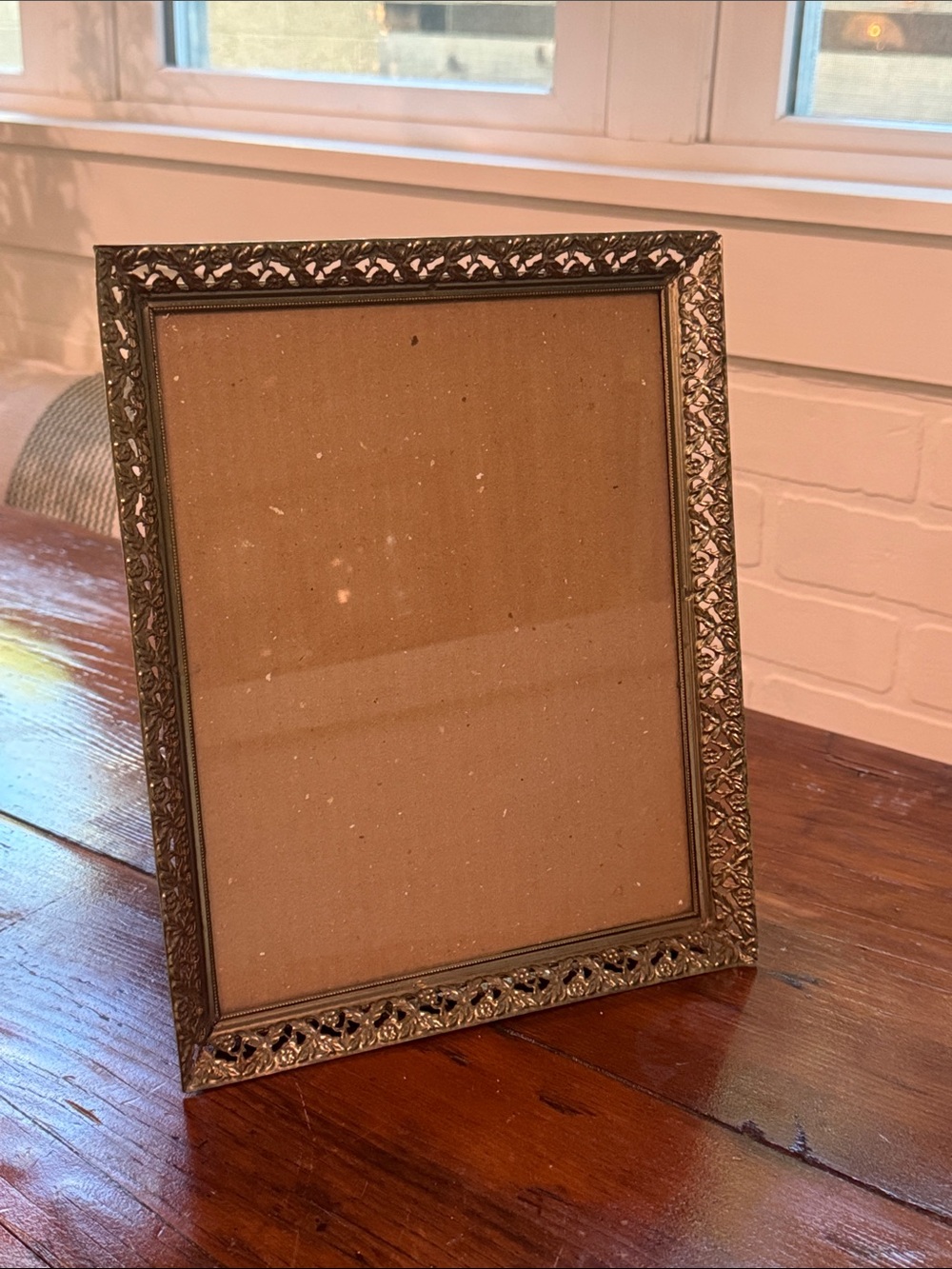 Vintage Brass Picture Frame with Floral Scalloped Edges